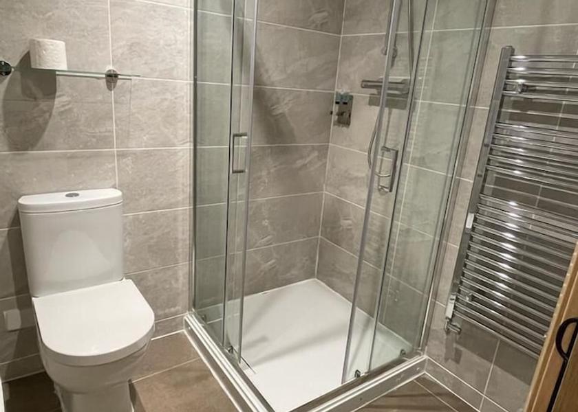 England Oakham Bathroom