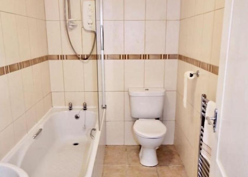 Scotland coatbridge Bathroom