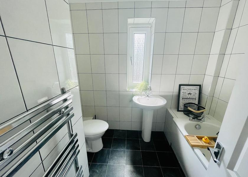 Scotland coatbridge Bathroom