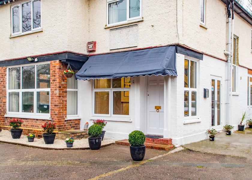 England Maidenhead Facade