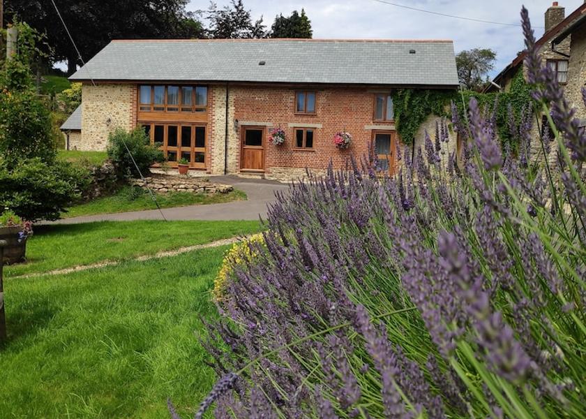 England Axminster Exterior Detail