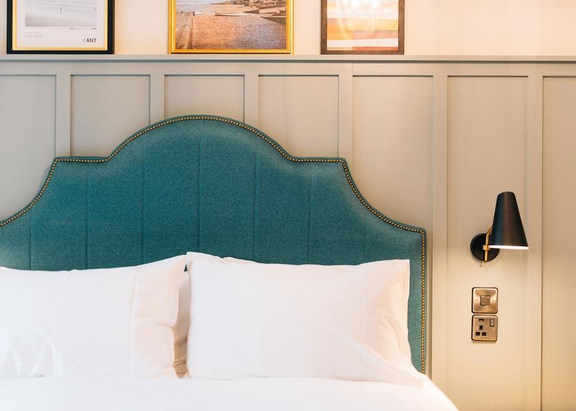Northern Ireland Portrush Room