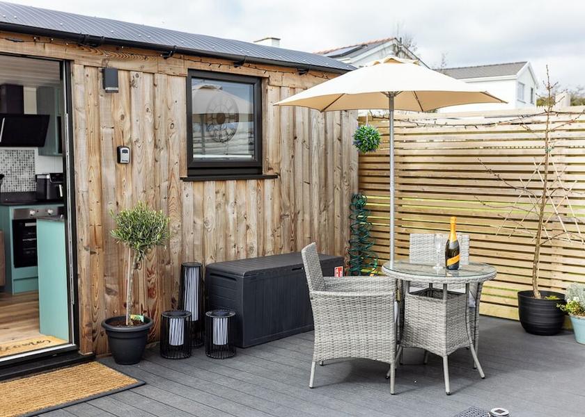 Wales Saundersfoot Facade