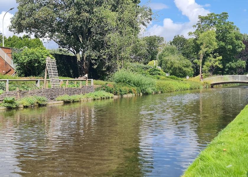 England Hemel Hempstead Property Grounds