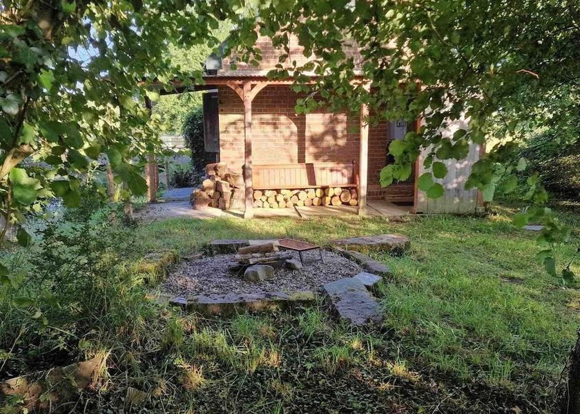 Wales Builth Wells Property Grounds