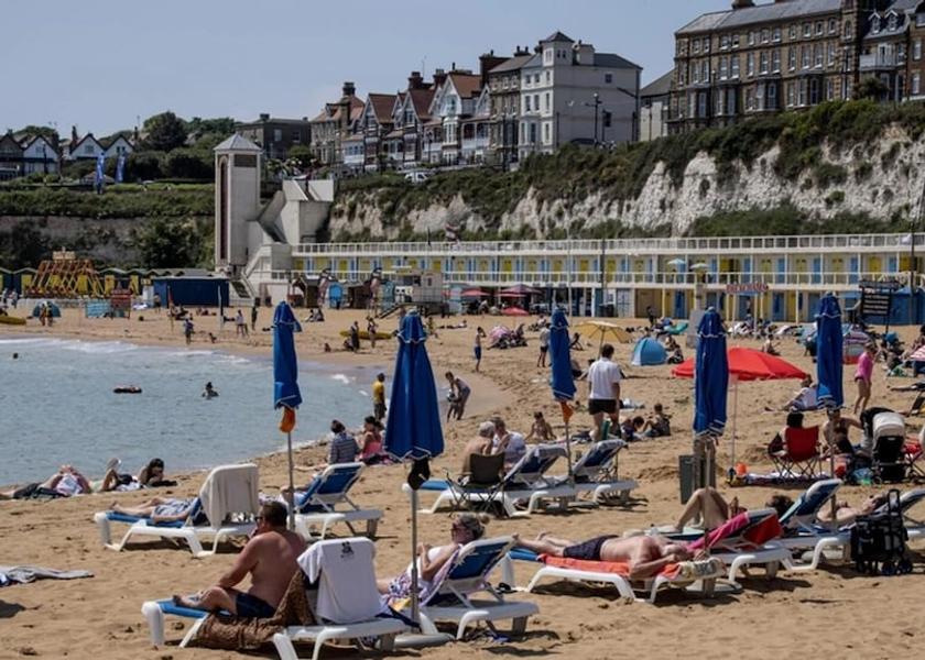 England Broadstairs Beach