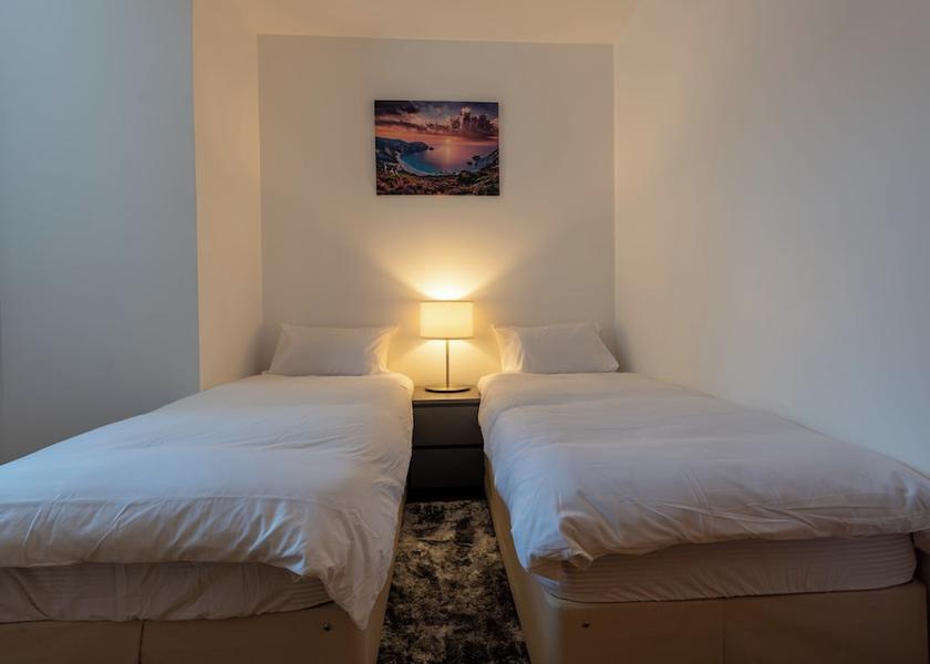 Wales Cardiff Room