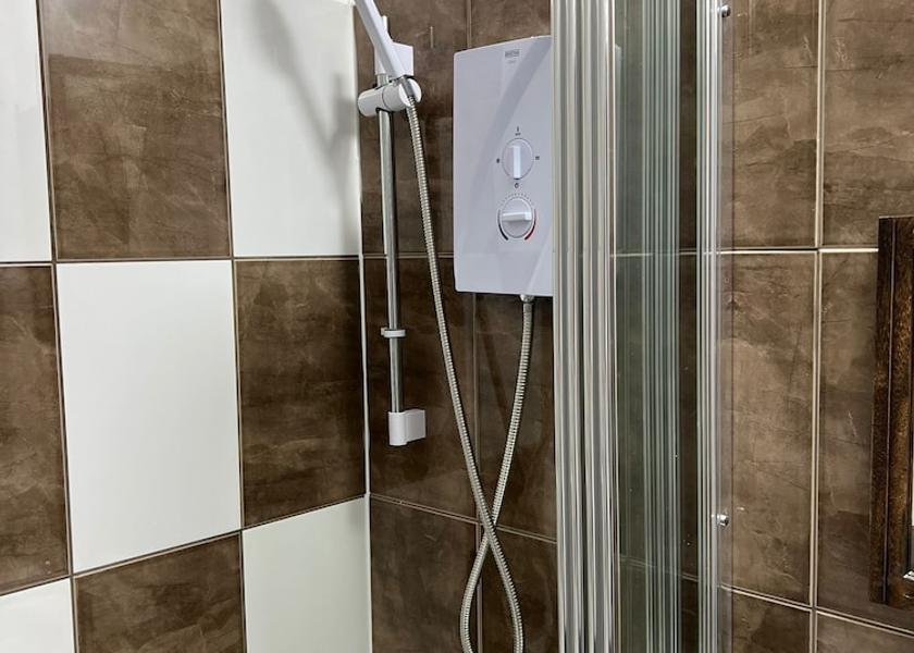 England Ilford Bathroom