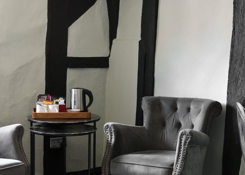 England Maidstone Room