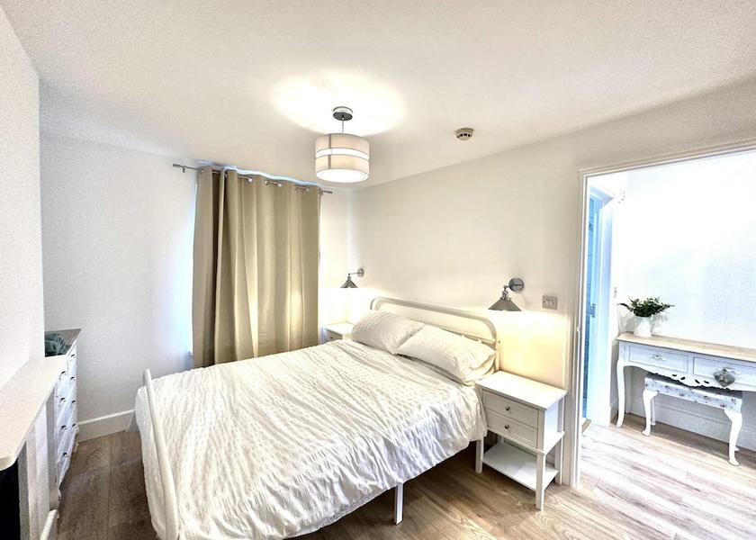 England Whitstable Room