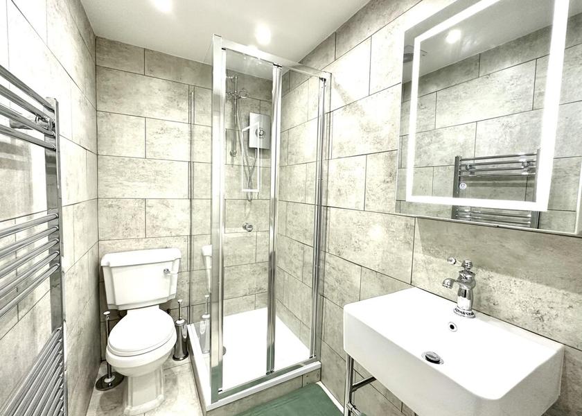 England Whitstable Bathroom