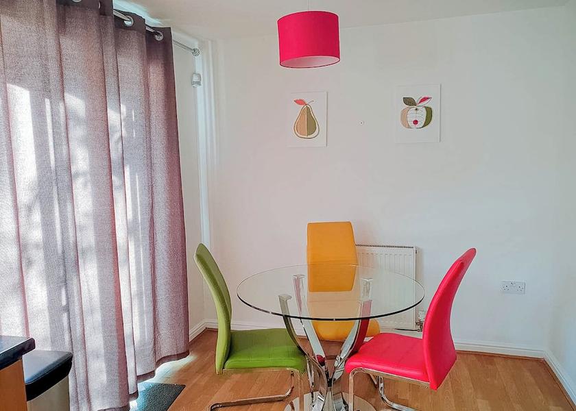 England Manchester Dining Area