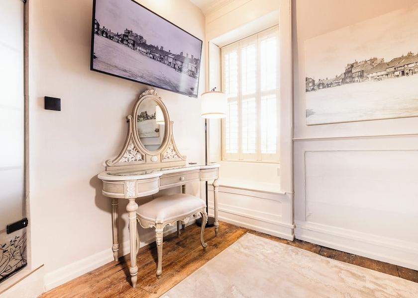 England Fareham Living Area