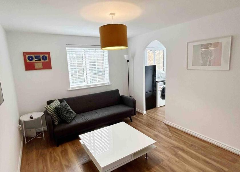 England Romford Living Area