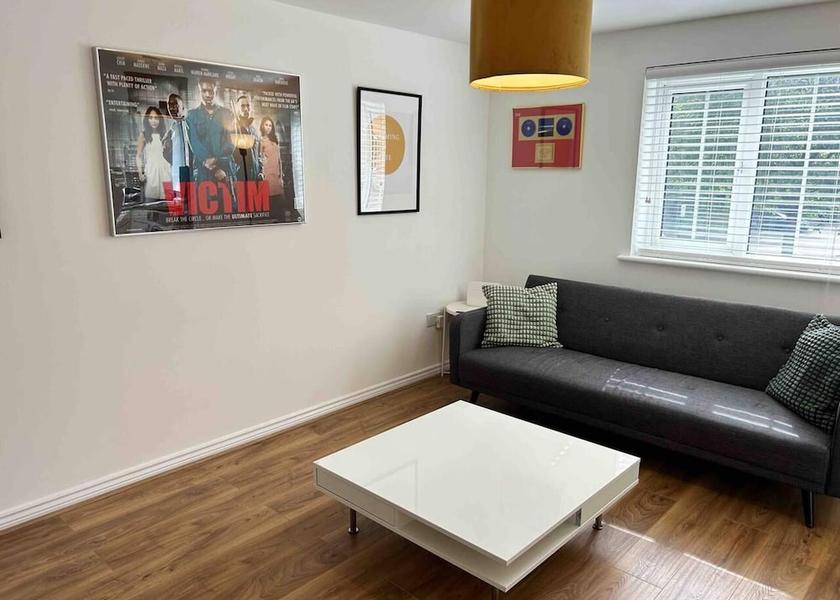 England Romford Living Area