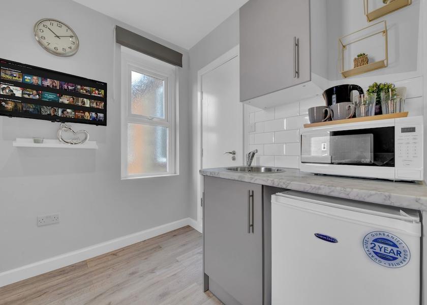 England West Drayton Kitchen