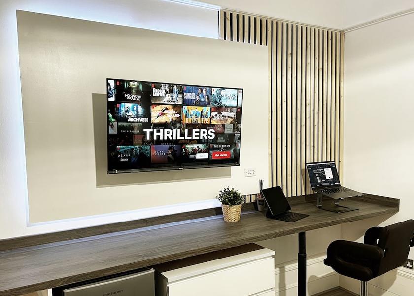 England South Croydon In-Room Amenity