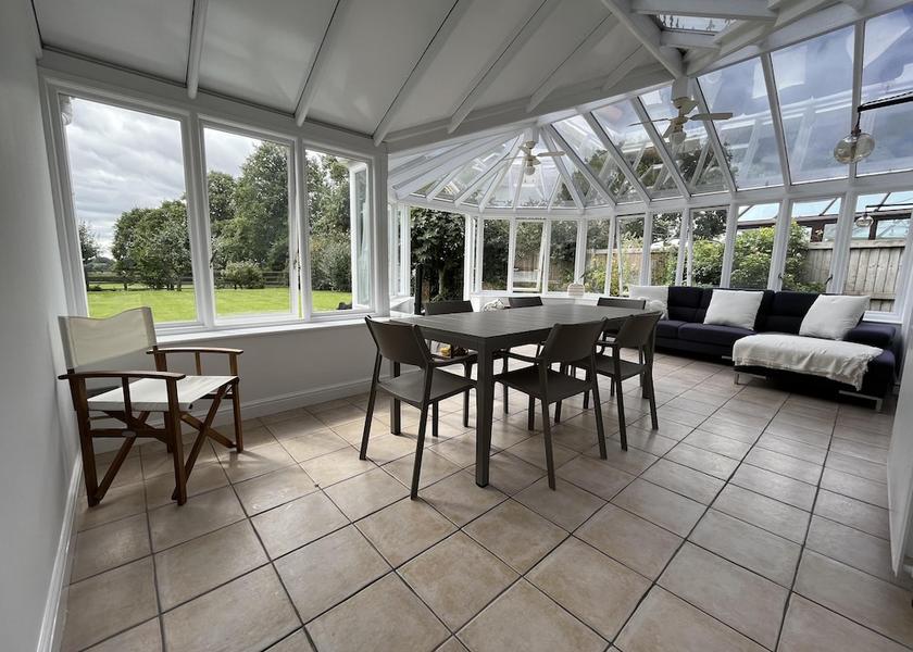 England Royal Leamington Spa Outdoor Dining