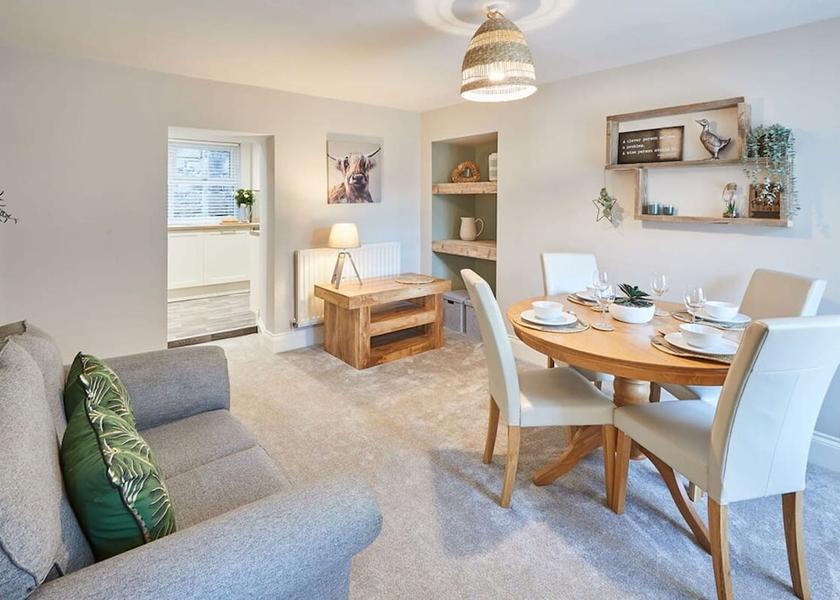 England Alnwick Room