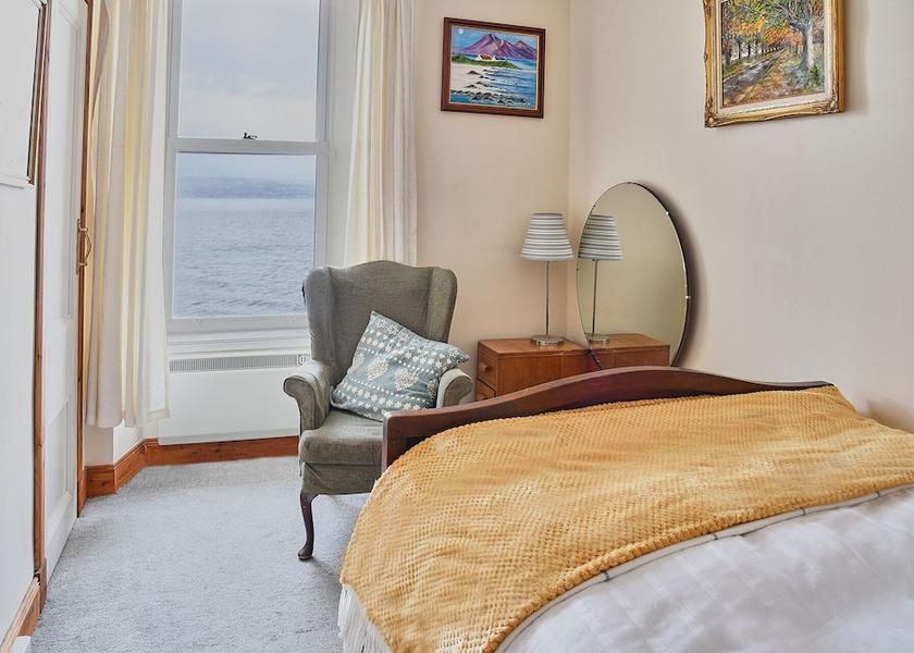 Scotland Dunoon Room