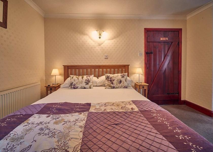 England Belford Room