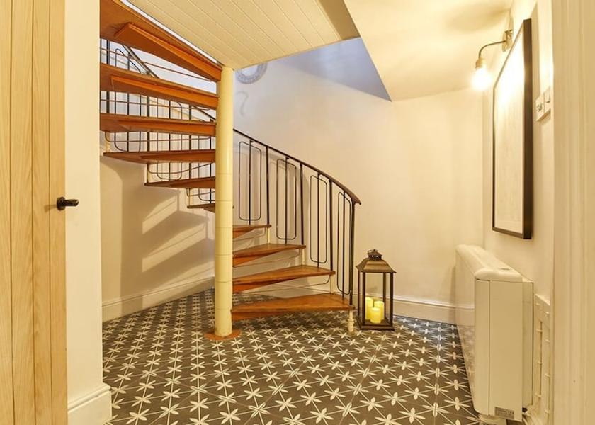 England Alnwick Room