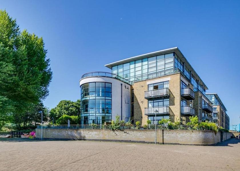 England Brentford Exterior Detail