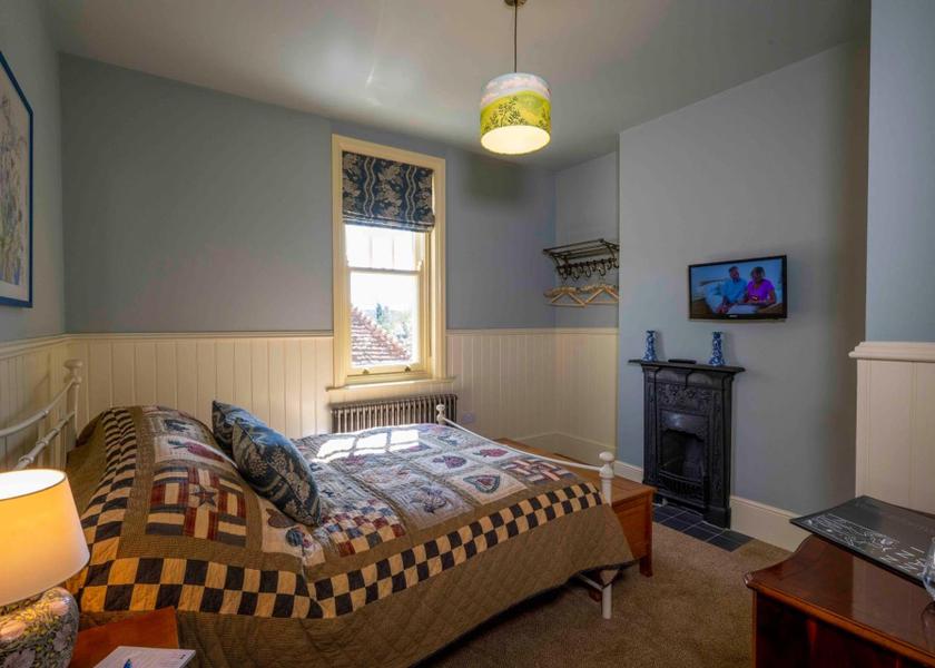 England Polegate Small Double Room