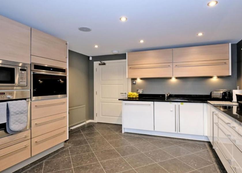 Scotland Aberdeen Room