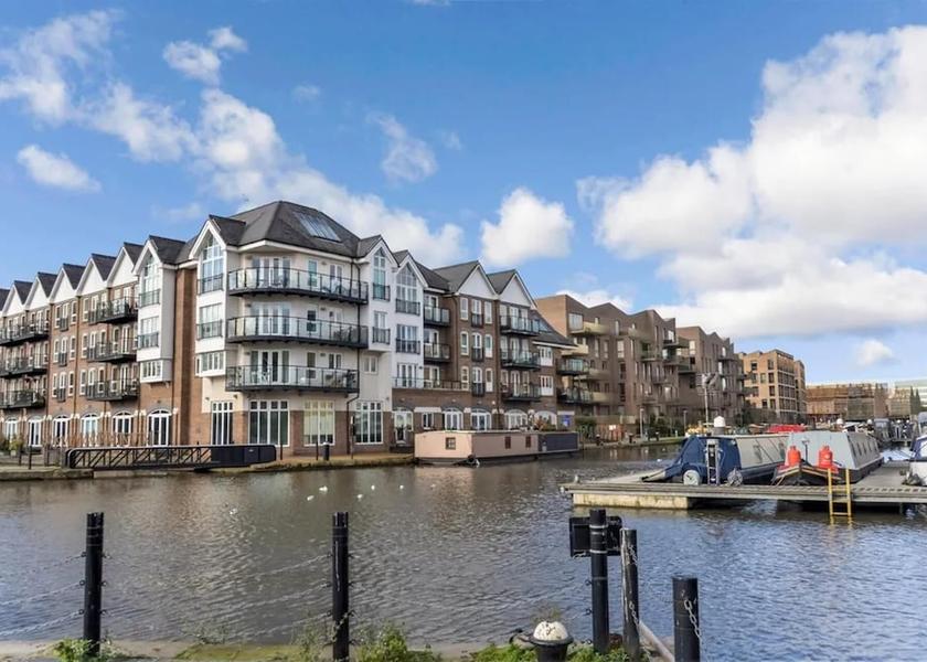 England Brentford Exterior Detail