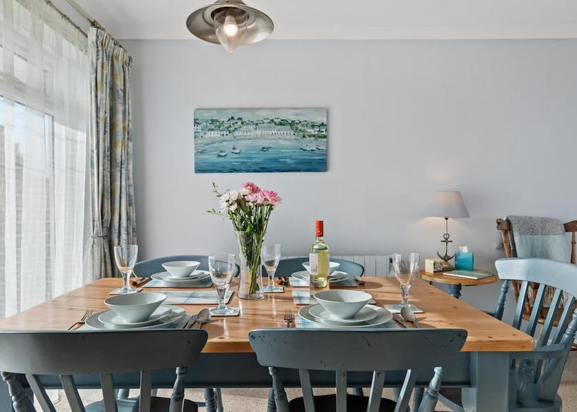 Wales Saundersfoot Room