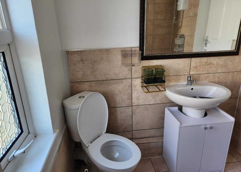 England Greenhithe Bathroom