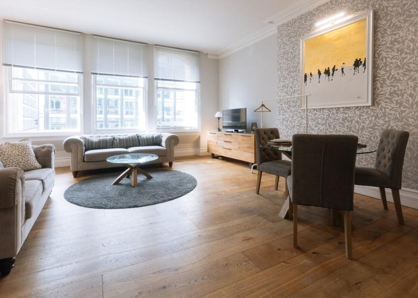 England Manchester Living Area