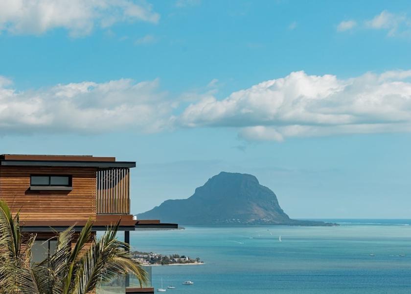  Black River Primary image