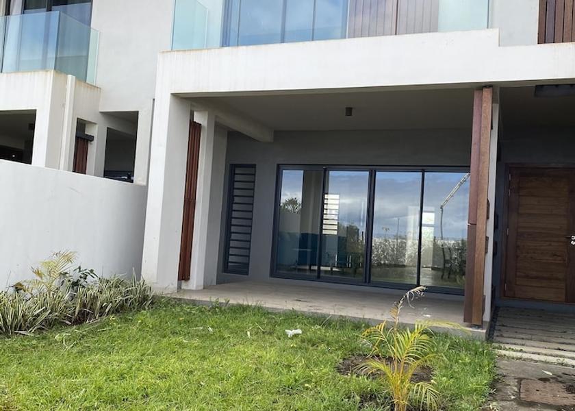  Moka Exterior Detail