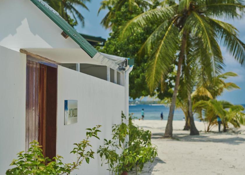 Baa Atoll Kamadhoo Surrounding environment