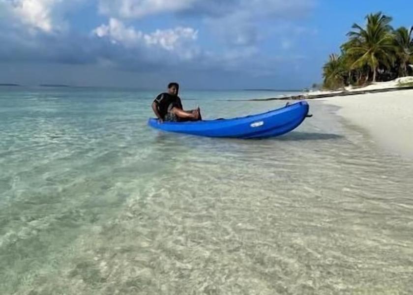 Haa Dhaalu Atoll Hanimaadhoo Kayaking