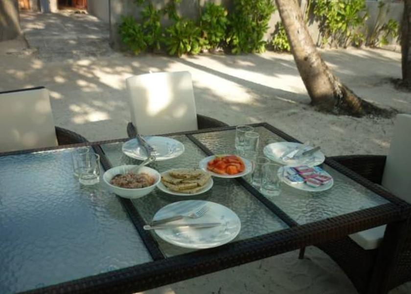 Kaafu Atoll Thulusdhoo Island Breakfast buffet