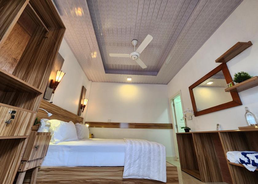 Kaafu Atoll Thulusdhoo Island Bedroom