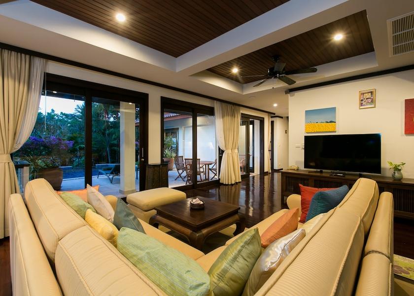 Phuket Karon Living Area
