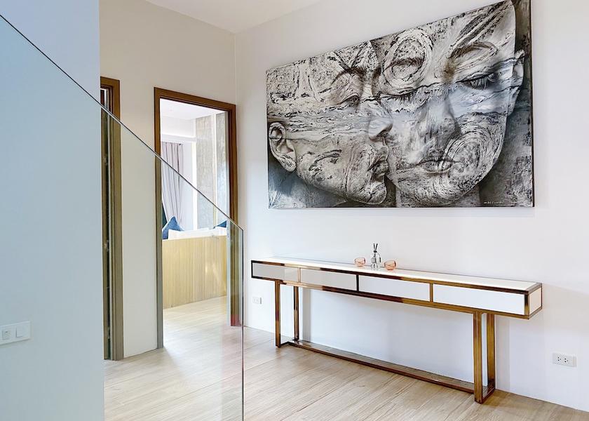 Phuket Sa Khu Interior Entrance