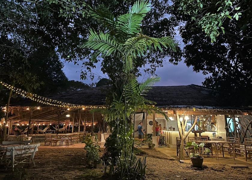 Trat Province Ko Mak Exterior Detail