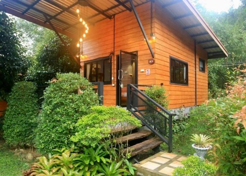 Nakhon Si Thammarat Province Phrom Khiri Room