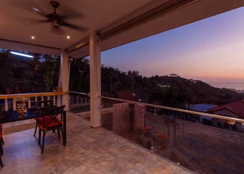 Phuket Karon Terrace