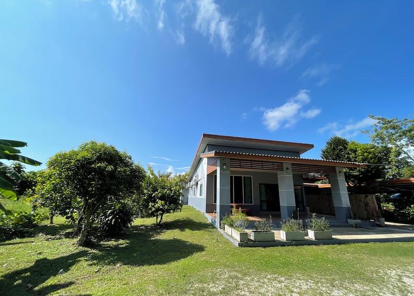 Satun Province La-ngu Facade