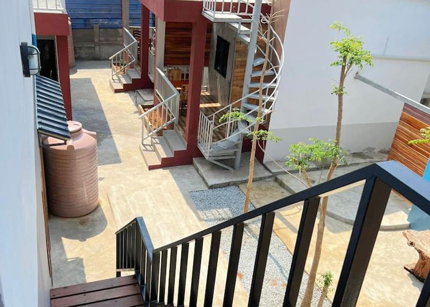 Chonburi Koh Lan Exterior Detail