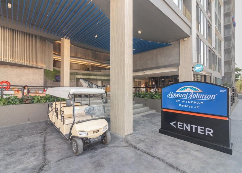 Chonburi Sattahip Facade