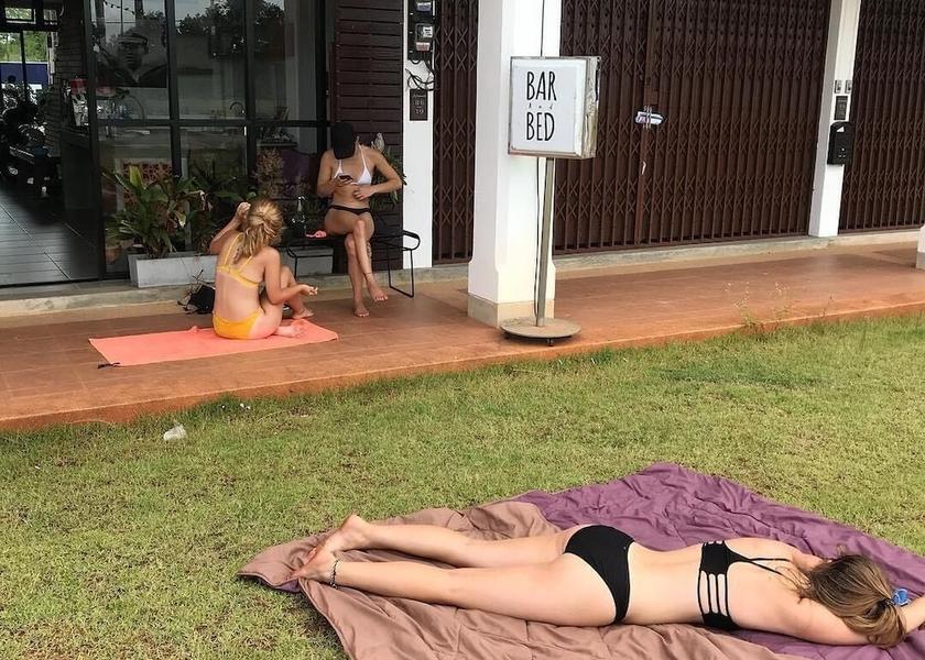 Surat Thani Phunphin Exterior Detail