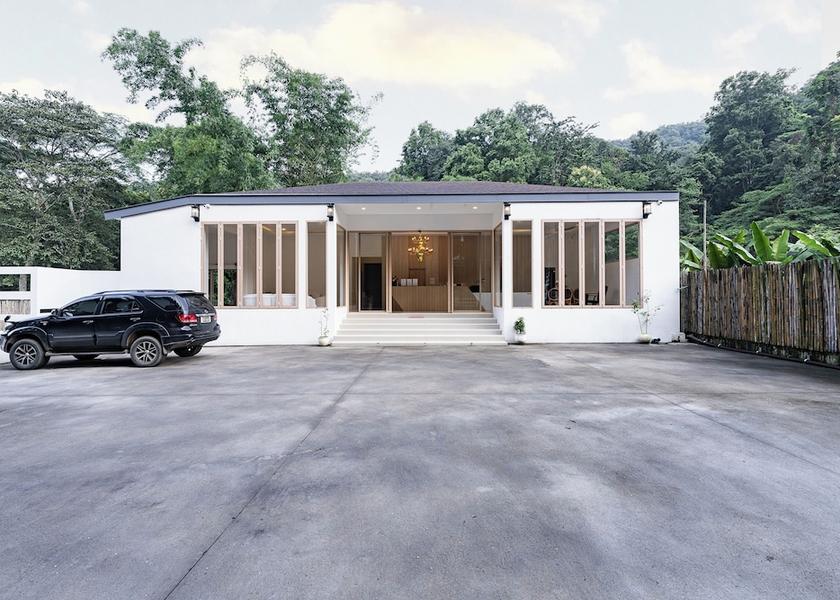 Chiang Mai Province Mae On Lobby