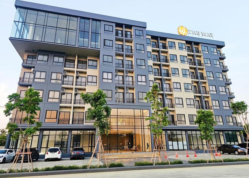Ratchaburi Province Ban Pong Hotel Exterior